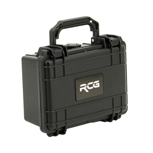 Overzicht van de RCG SafeGuard Case 210 LOW – compacte waterdichte hard case met noppenschuim.