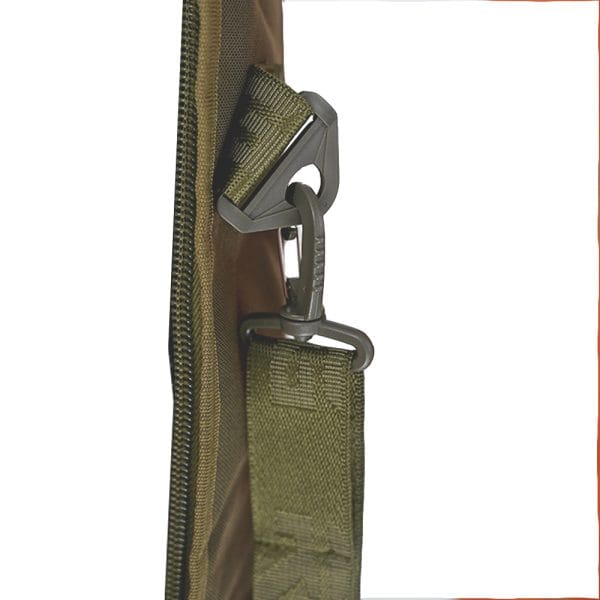 Detail van een sluiting aan de buitenkant van de RCG Rod Pouch DUO 12ft