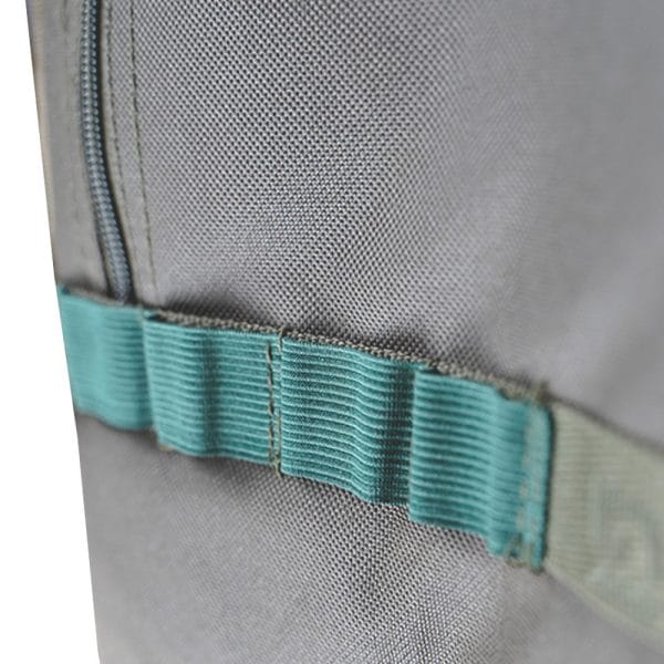 Detail van elastieken bergruimte aan de buitenkant van de RCG Rod Pouch DUO 12ft