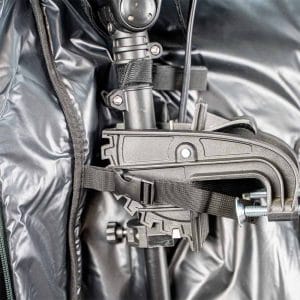 RCG Motor Transport Bag zwart detail foto binnenkant met motor