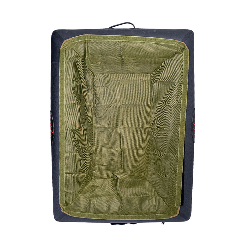 Mesh insert bevestigd op Raptor Onthaakmat XL