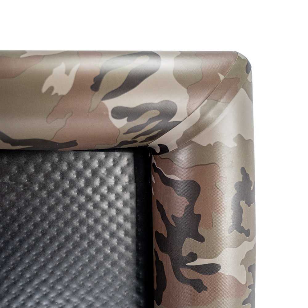 Raptor-Airmat-Floating-Cradle-ZWART detailf oto airmat in floating cradle